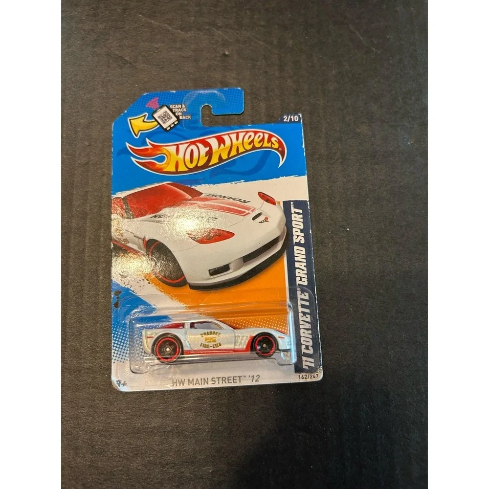 Lot Of 9 NIP 1:64‎ Diecast Hot Wheels Random Assortment